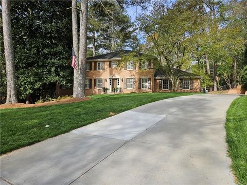 5465 Trowbridge Drive Atlanta GA 30338