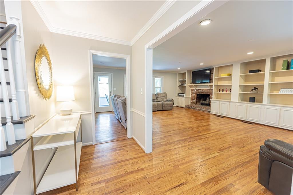 5184 Deering Trail