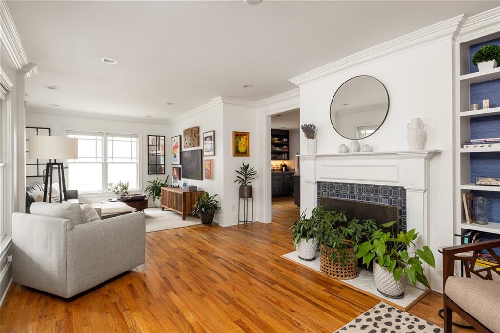 27 Spence Avenue NE