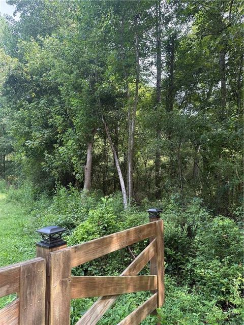 Vacant Land For Sale - 2923 Raintree Drive<br/> Conyers, GA 30094