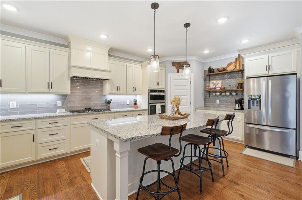 Wilshire Estates - Residential