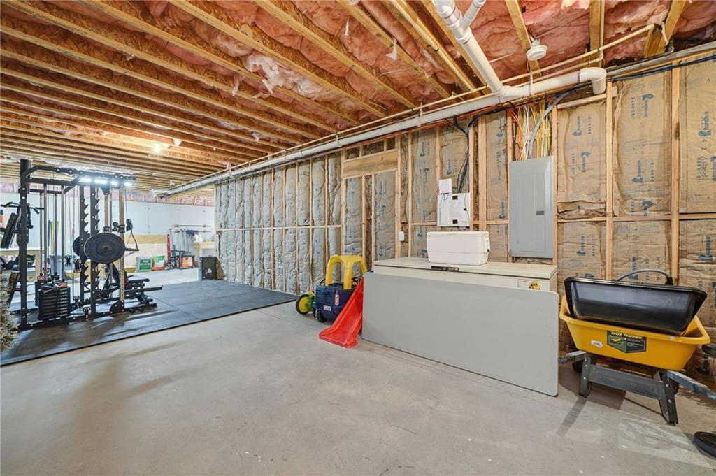 Wilshire Estates - Residential