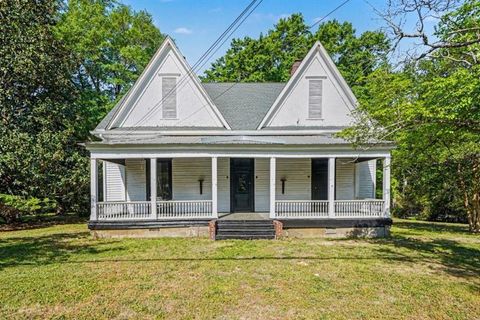 Homes For Sale - 192 Cloud St<br/> Jonesboro, GA 30236