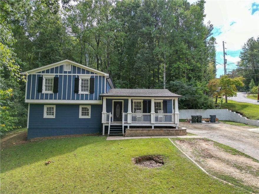 Wonderful  move-in ready, traditional home situated in a corner lot. This 3 beds and 2 baths home blends comfort and functionality. The property offers an open concept with lots of natural light. Full basement great for family room, office room or  entertainment. The rear porch is perfect for sharing with family and friends and provides an inviting outdoor space for relaxation.

Extra storage in patio allows you to keep anything you need to save for later.

No HOA or rental restrictions.

This home is located conveniently to Cobb Hospital and East West Connector shopping and dining.


Schedule your appointment now!
