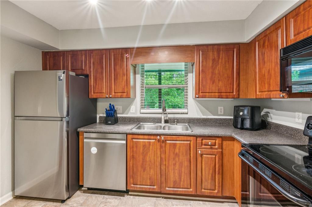 721 Beaufort Circle, Duluth, Georgia image 14