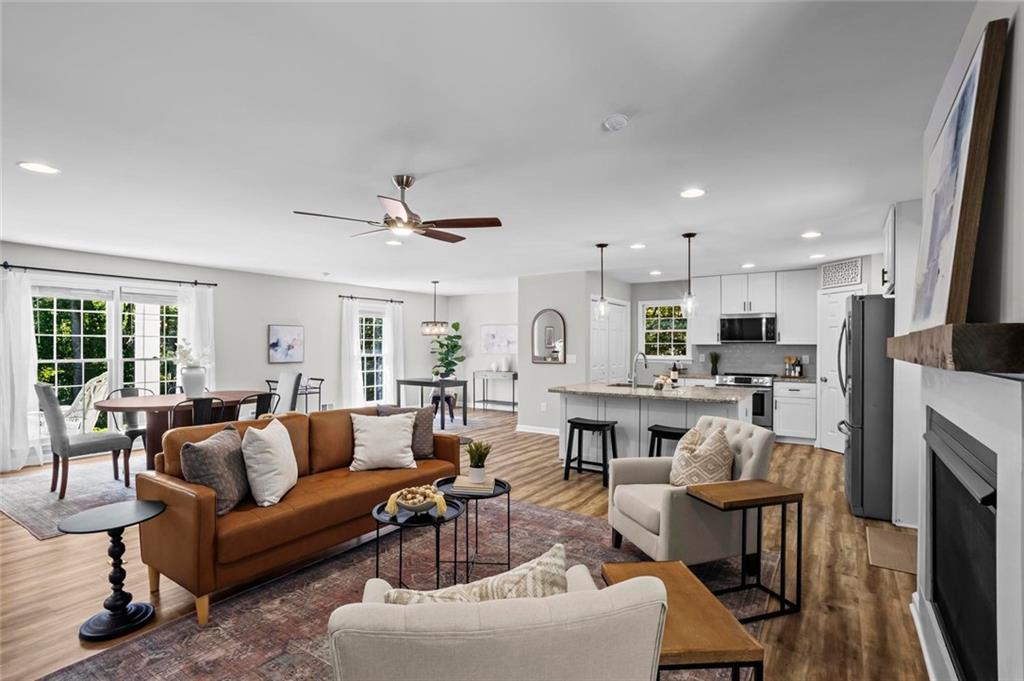 2810 Wendy Lane
