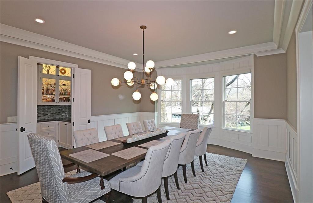 1600 Nottingham Way NE