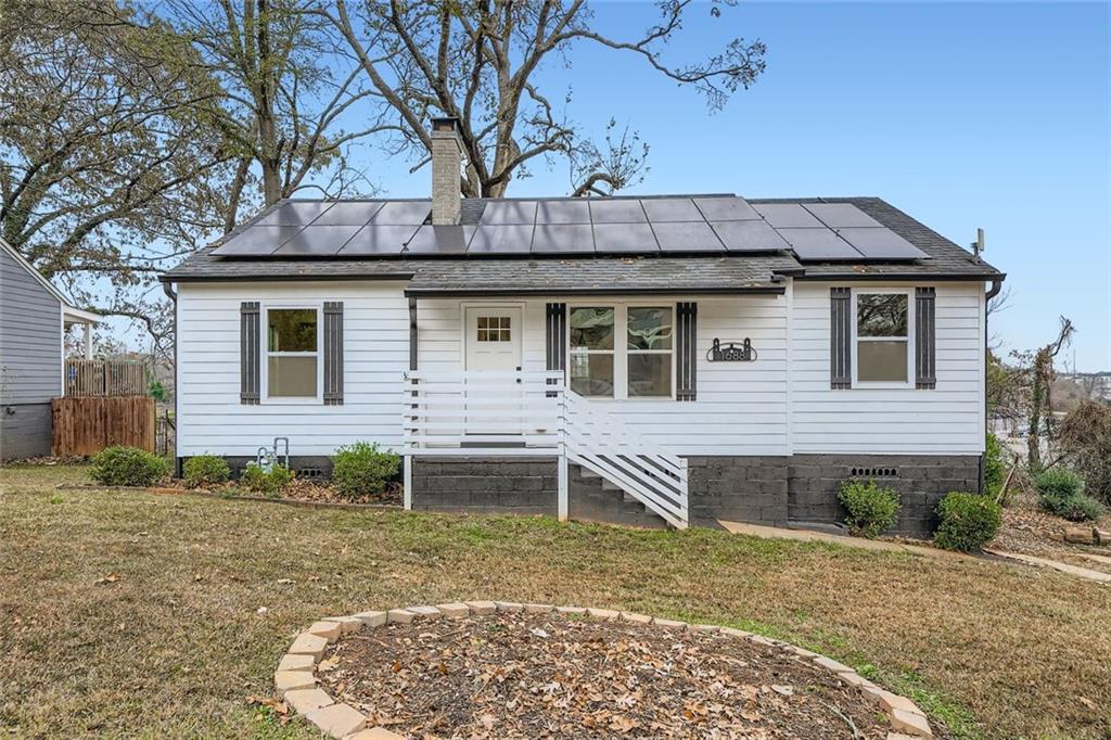 1688 Oak Knoll Circle SE