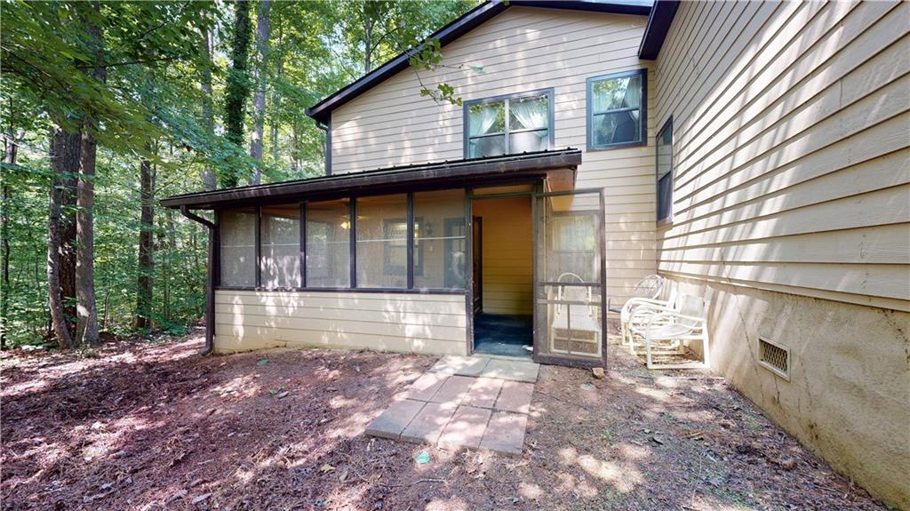 6562 Oakwood Drive