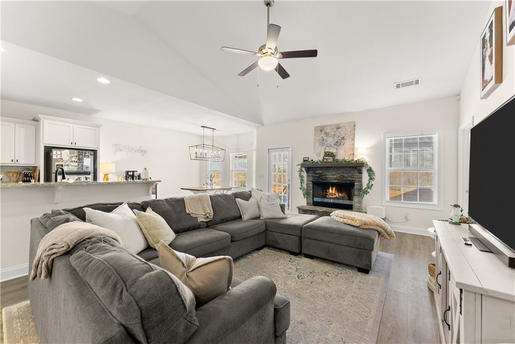 517 Highland Pointe Drive