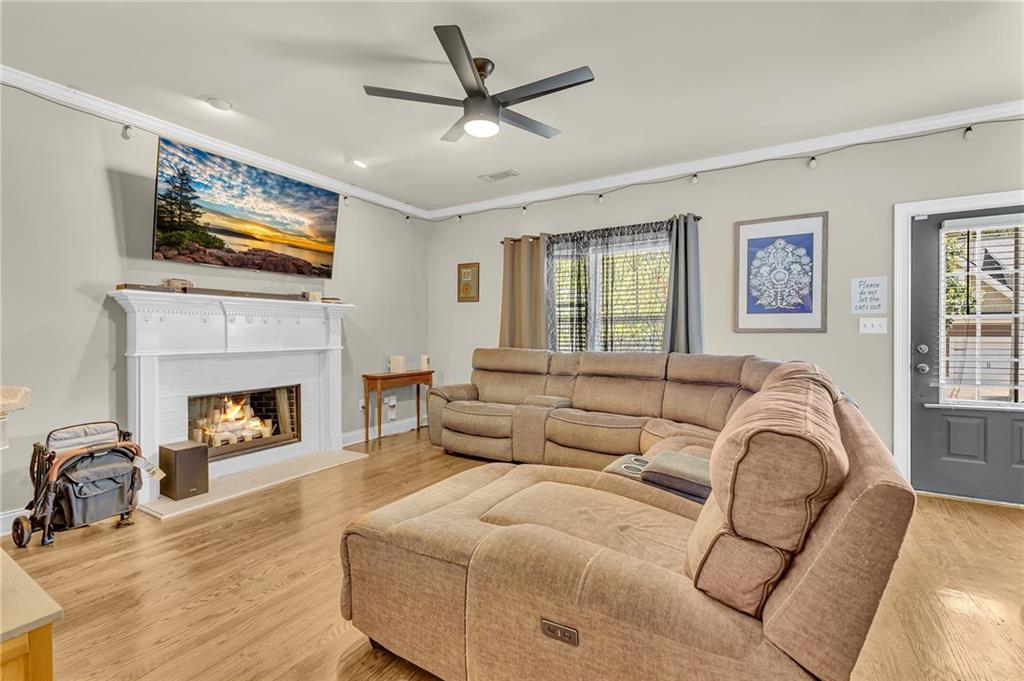 584 Edgewood Drive