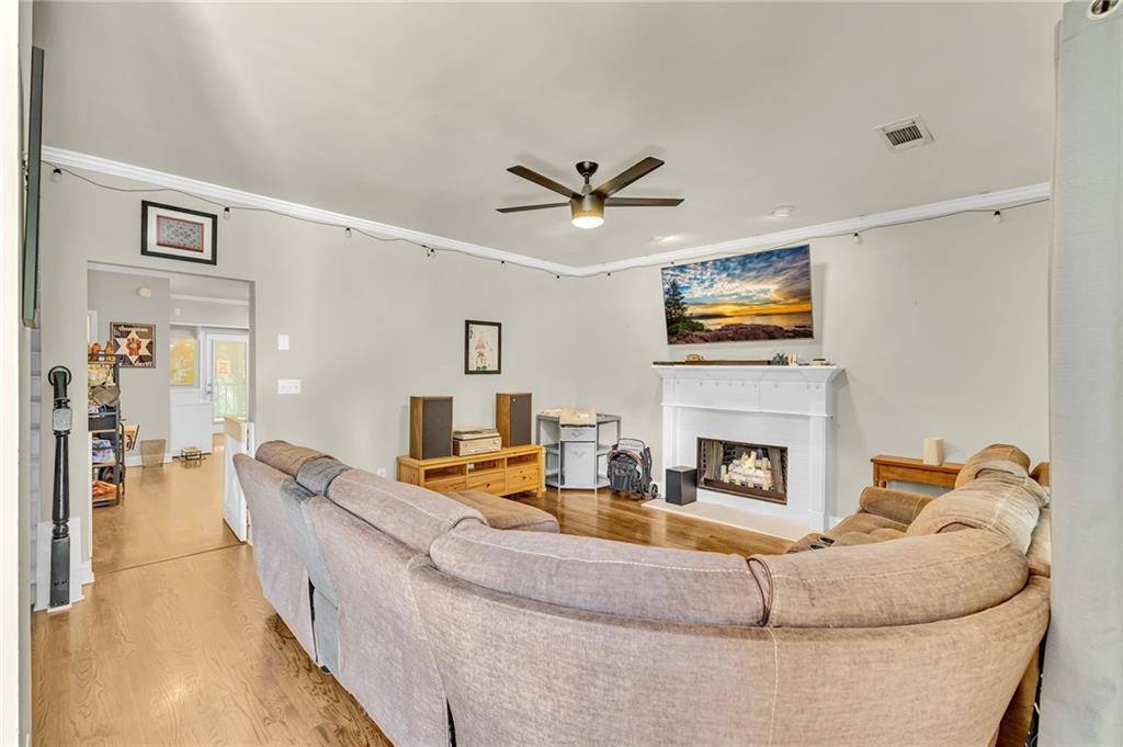 584 Edgewood Drive