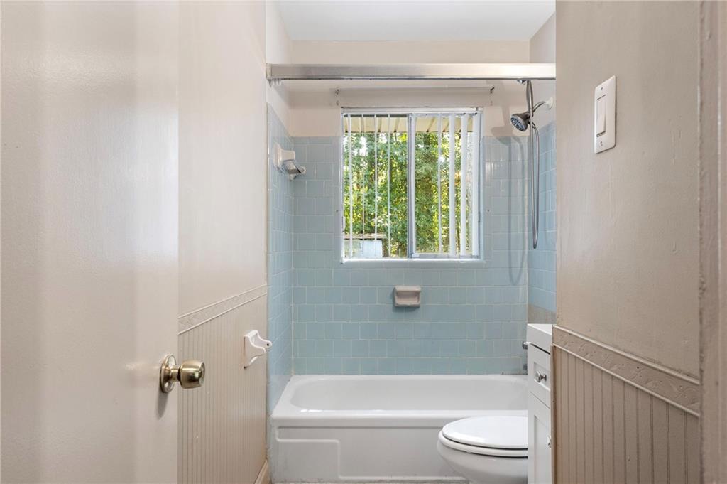 37 Crystal River Drive, Riverdale, Georgia image 17