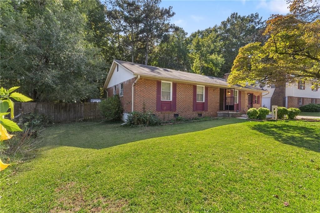 37 Crystal River Drive, Riverdale, Georgia image 3