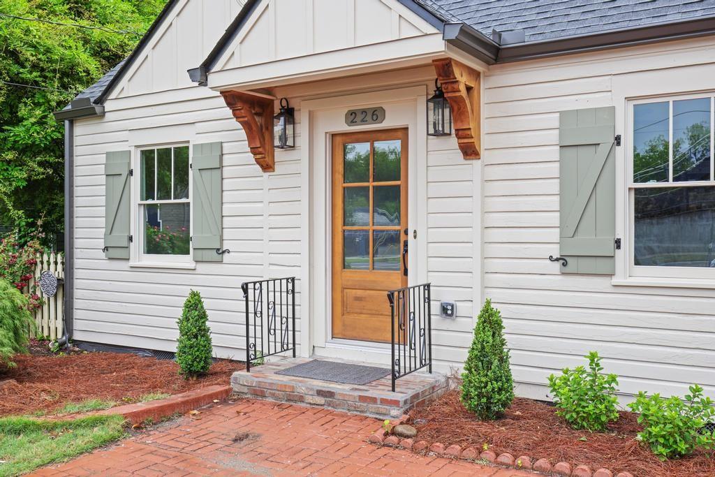 226 Polk Street NW