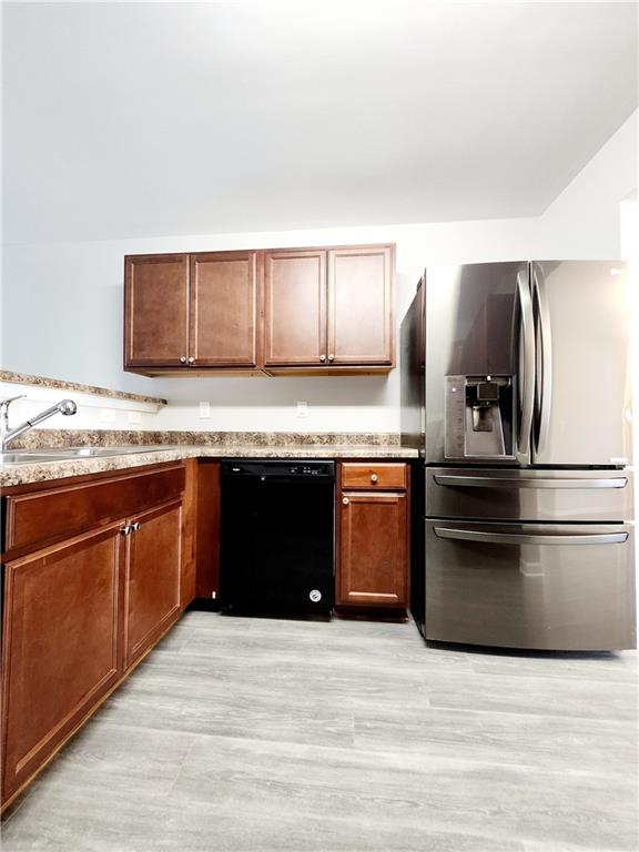 2533 Piering Drive, Lithonia, Georgia image 7