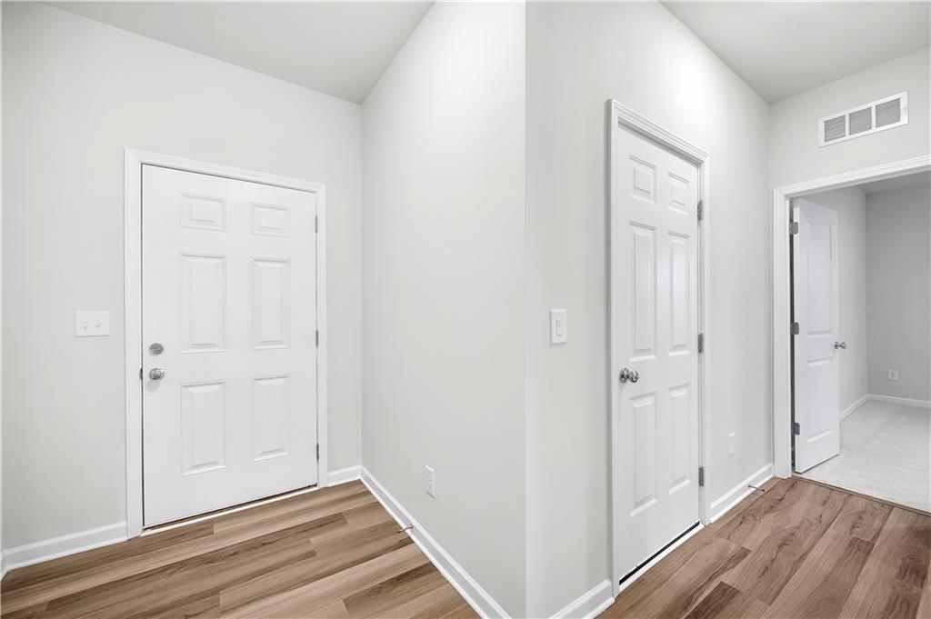 3029 Salinger Way, Gainesville, Georgia image 2