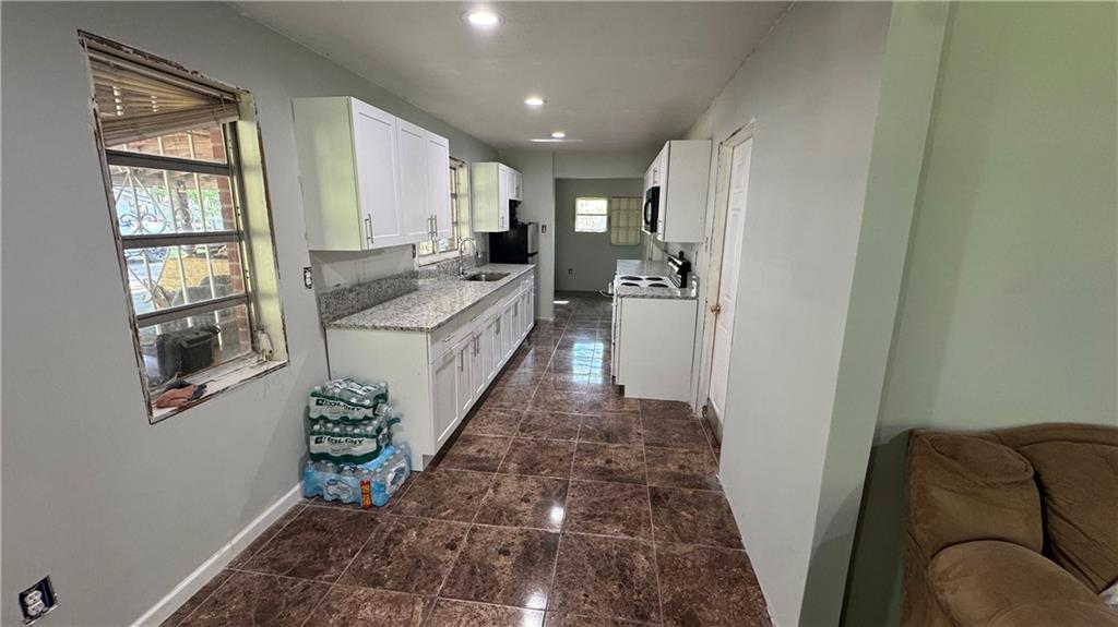 6770 Old National Highway