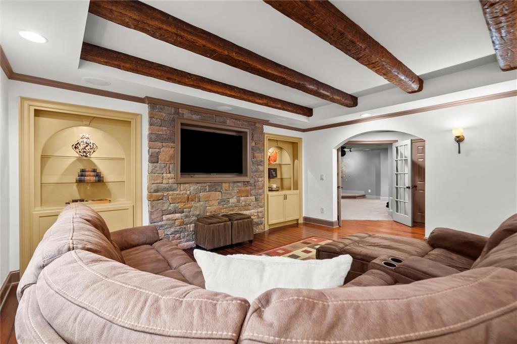 Hampton hall - Residential