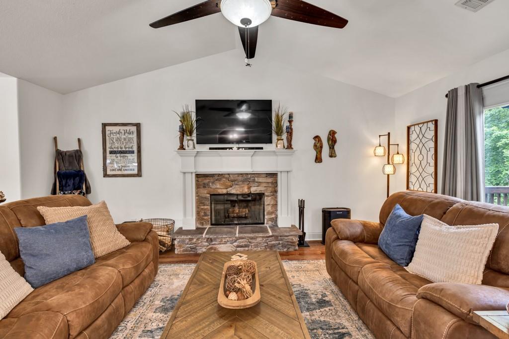 1464 Fieldstone Court, Winder, Georgia image 11