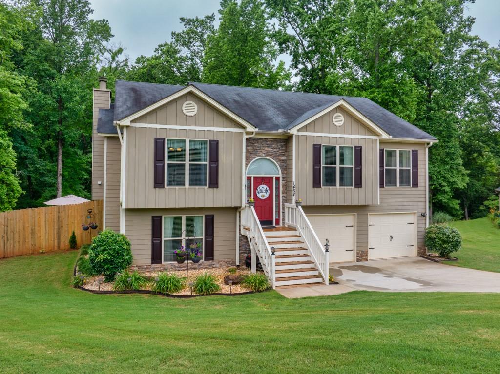 1464 Fieldstone Court, Winder, Georgia image 1