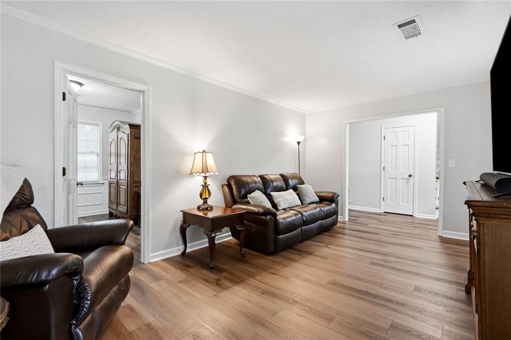 1167 Hutch Lane