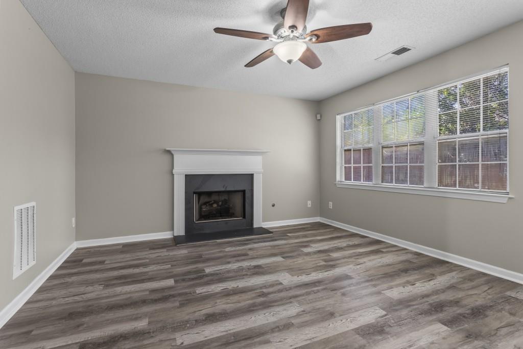 3729 Wavetree Pass NW