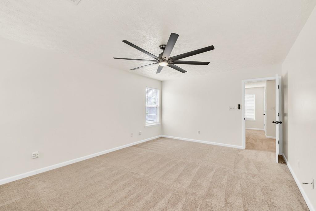 1186 Hawthorn Lane, Grayson, Georgia image 25