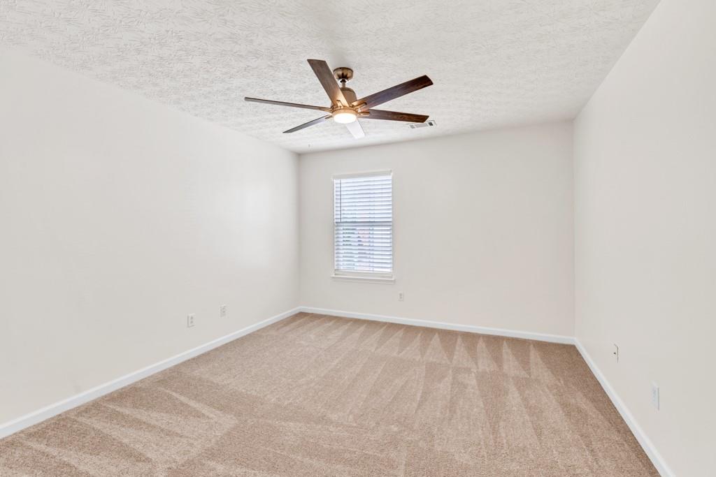 1186 Hawthorn Lane, Grayson, Georgia image 20