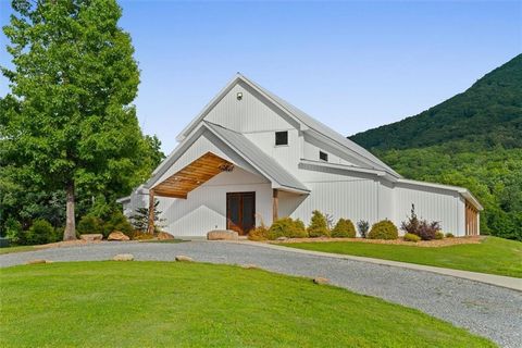 2948 Holly Creek Cool Springs Road Chatsworth GA 30705