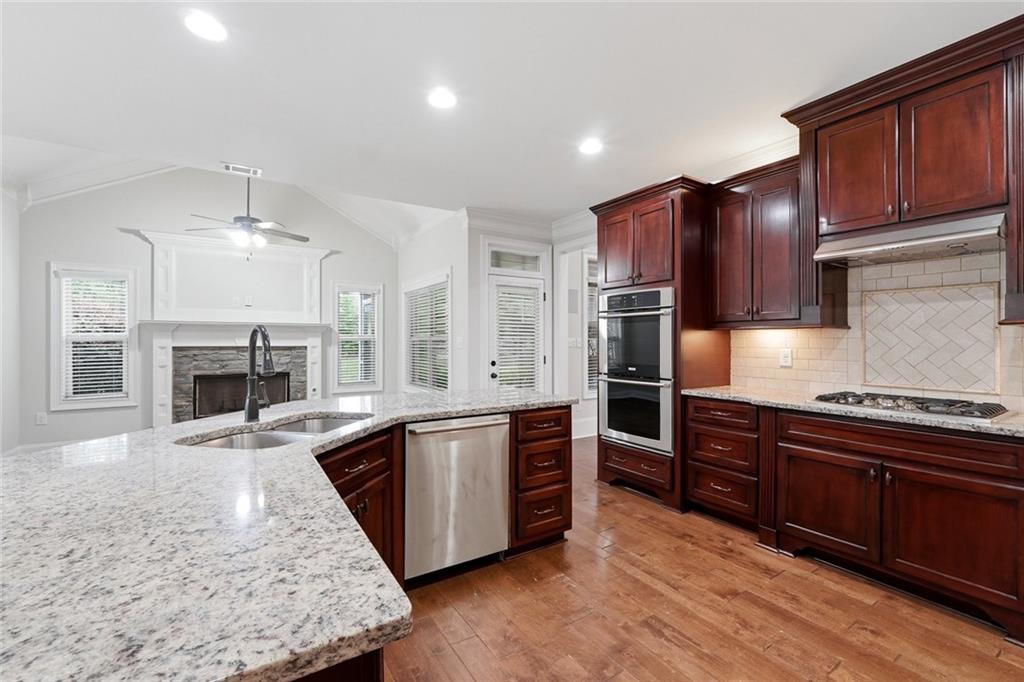 1542 Lenten Way