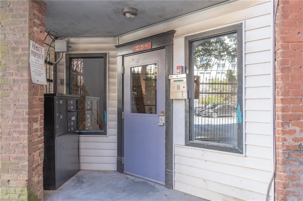 215 Mitchell Street SW 13