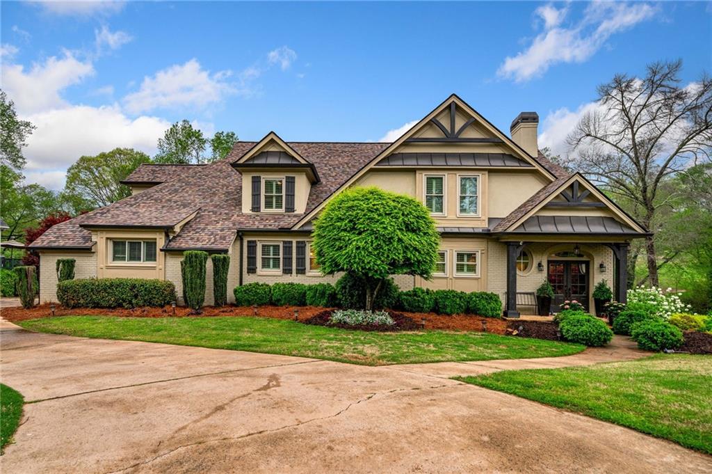 3018 Bradshaw Club Drive