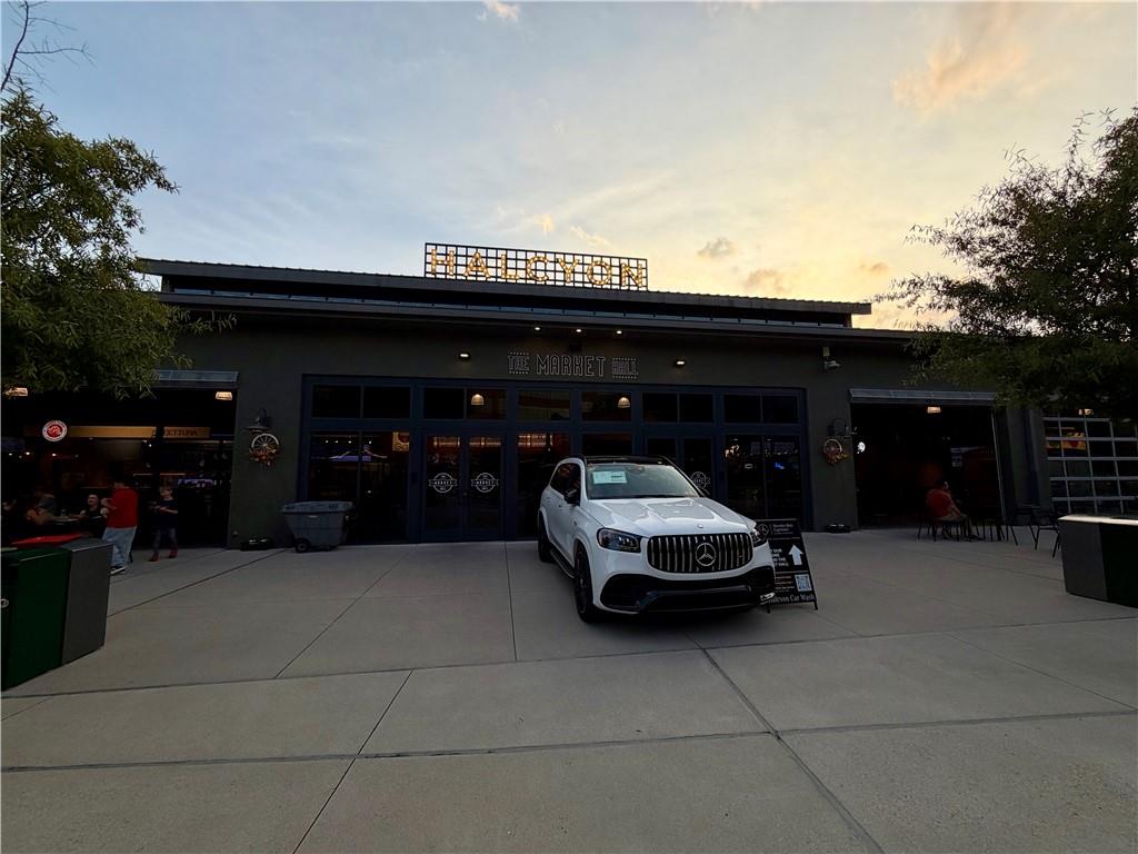 St. Claire - Residential