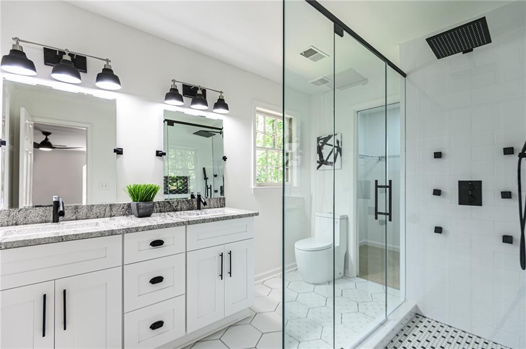 WHITLOCK HEIGHTS - Residential