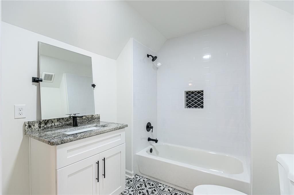 WHITLOCK HEIGHTS - Residential