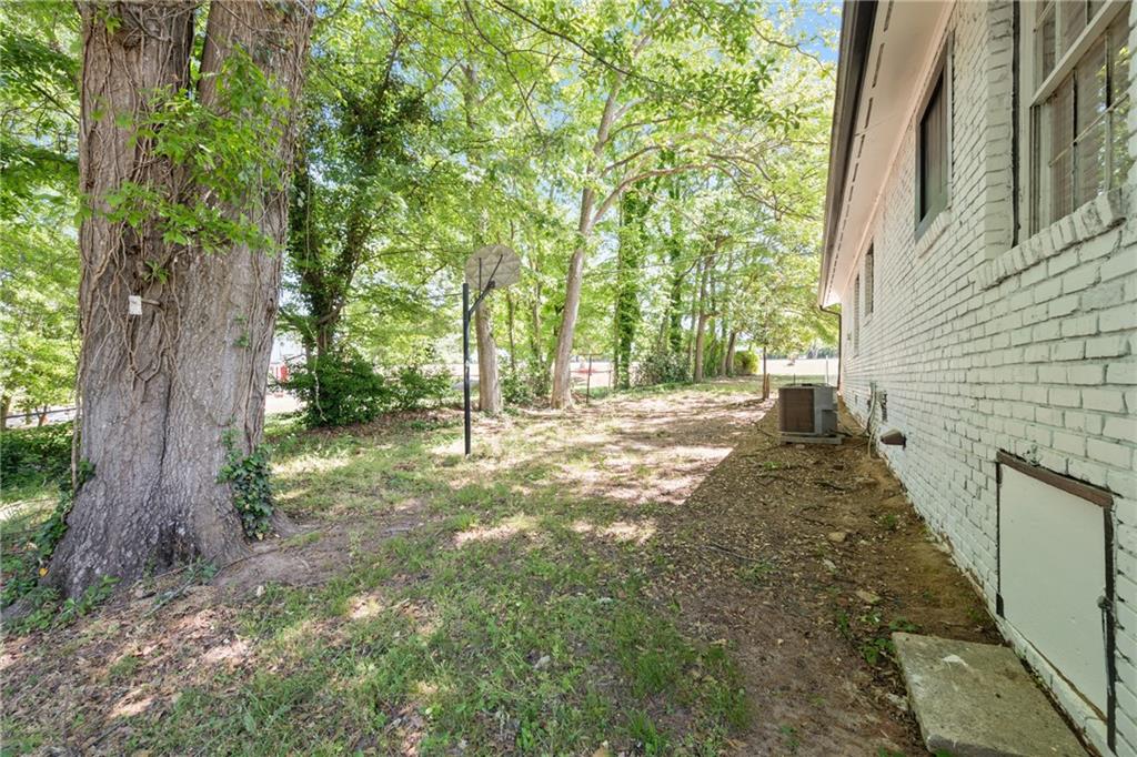 100 Pine Circle
