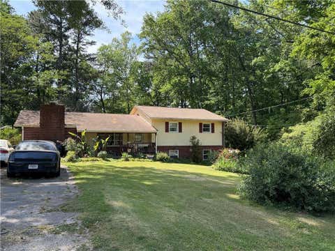 Homes For Sale - 232 Manning Drive<br/> Alpharetta, GA 30009