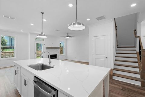 4916 Molder Avenue 64 Buford GA 30518