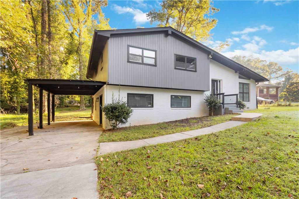 2045 Pine Oak Drive