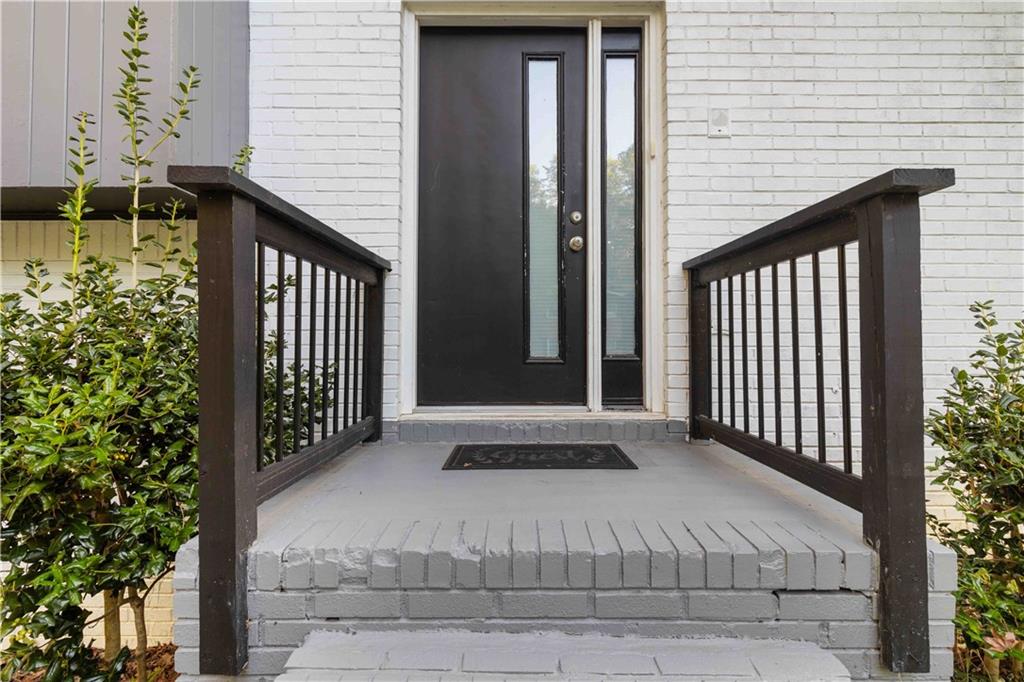 2045 Pine Oak Drive
