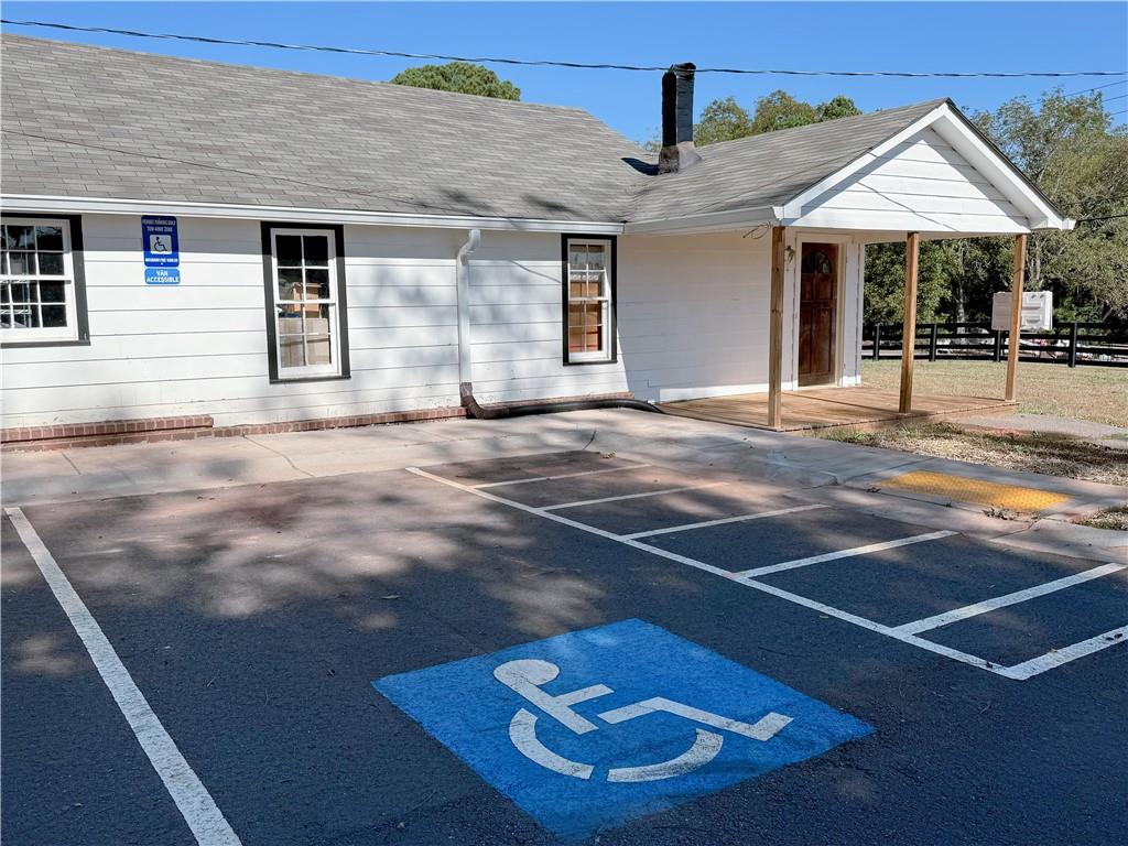 1535 Dahlonega Highway