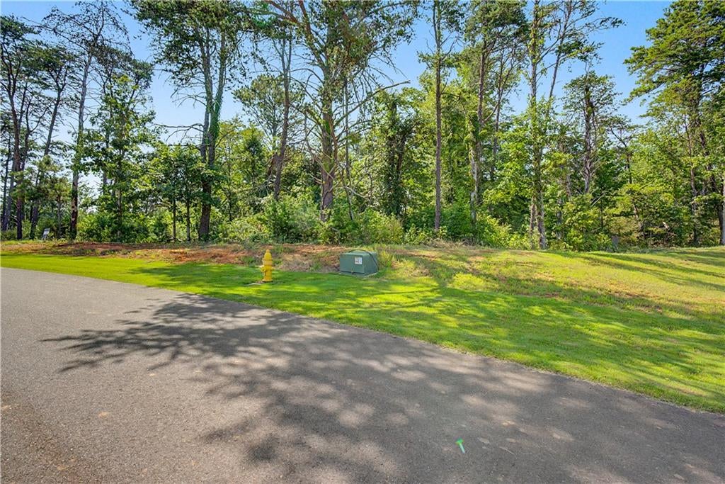 111 Palisade Drive