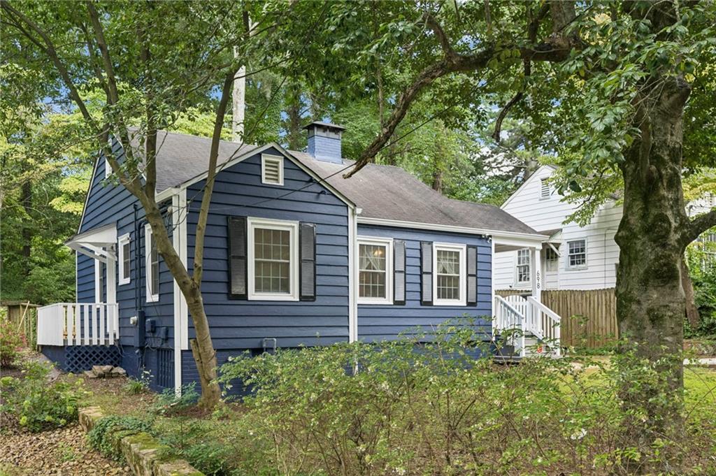 698 Windsor Terrace