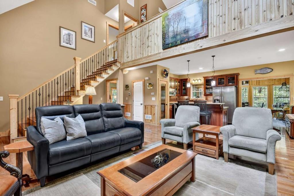 50 Misty Oaks Court