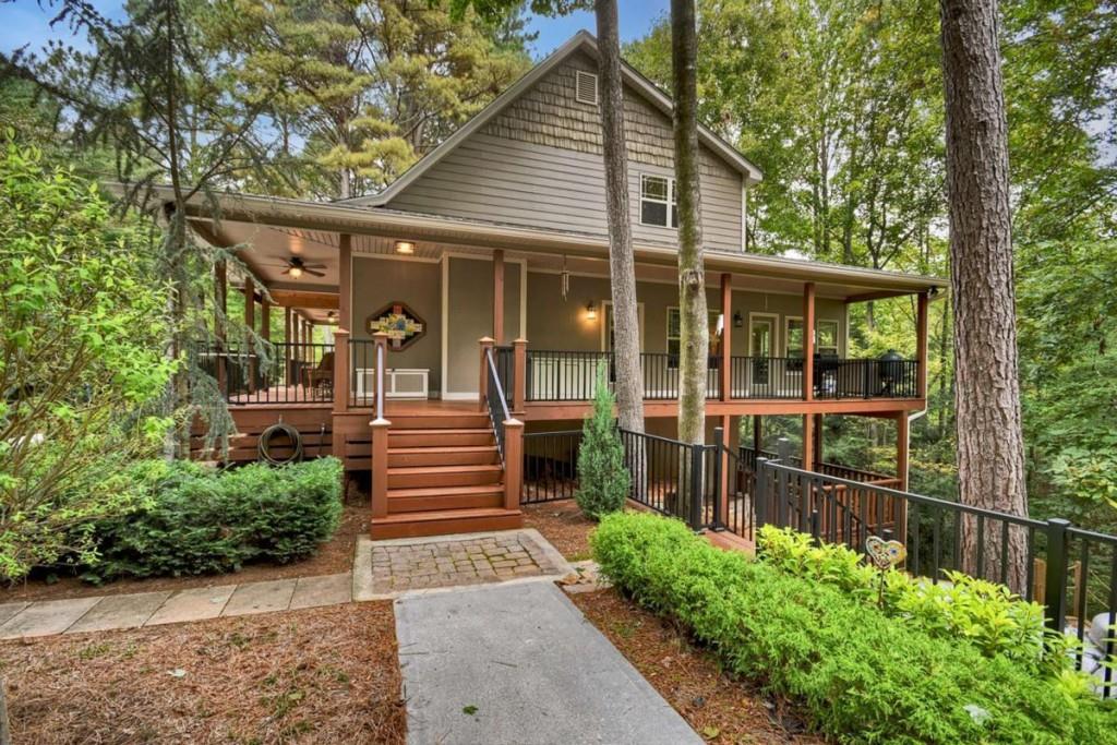 50 Misty Oaks Court
