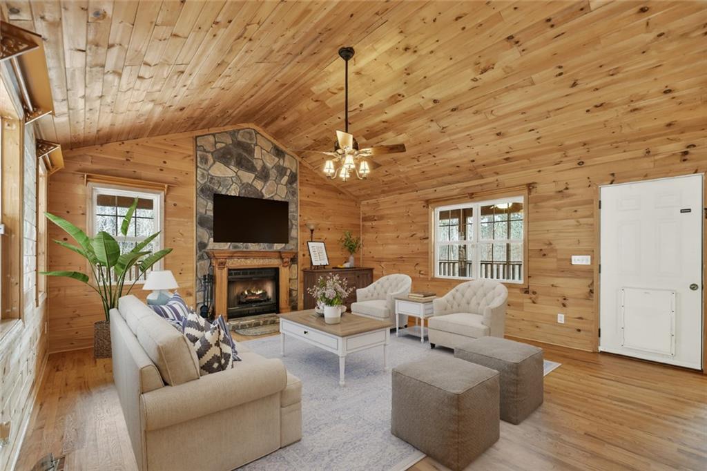 144 Emerald Cove