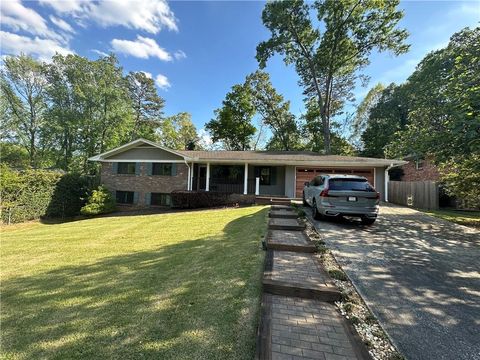 Photo of 3215 Rehoboth Drive, Decatur, GA 30033 (MLS # 7750603)