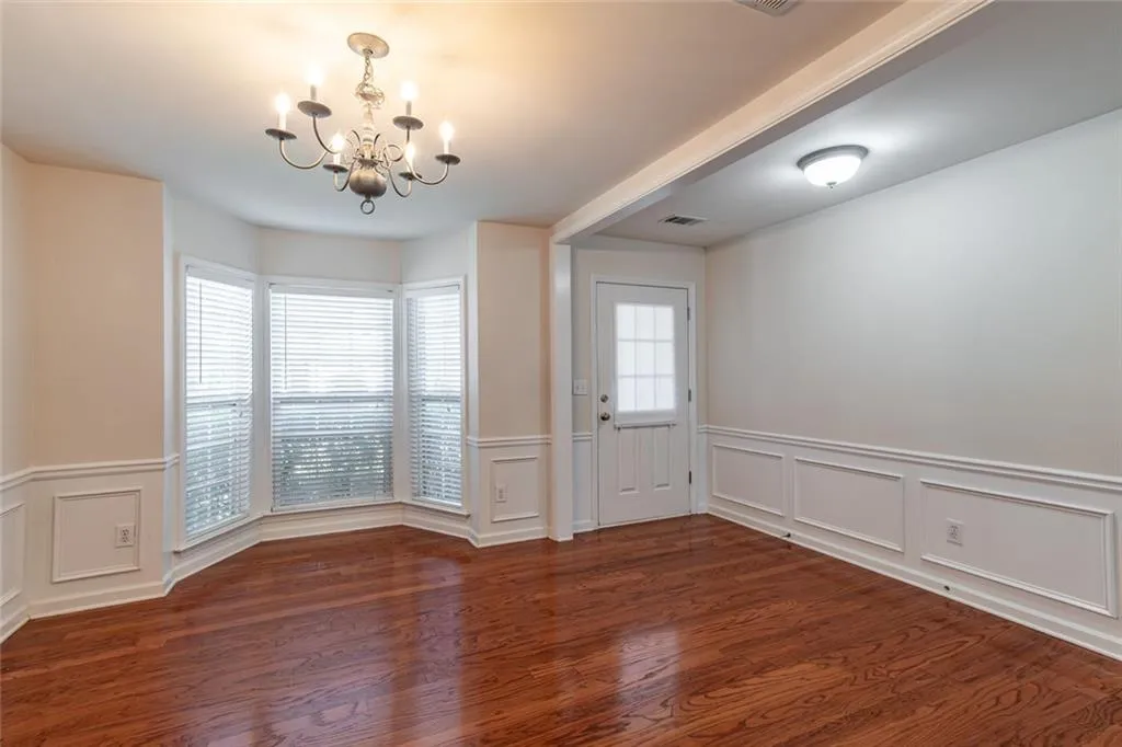 Cumming, Georgia 30040, United States, 3 Bedrooms Bedrooms, ,3 BathroomsBathrooms,Residential,Active,199132