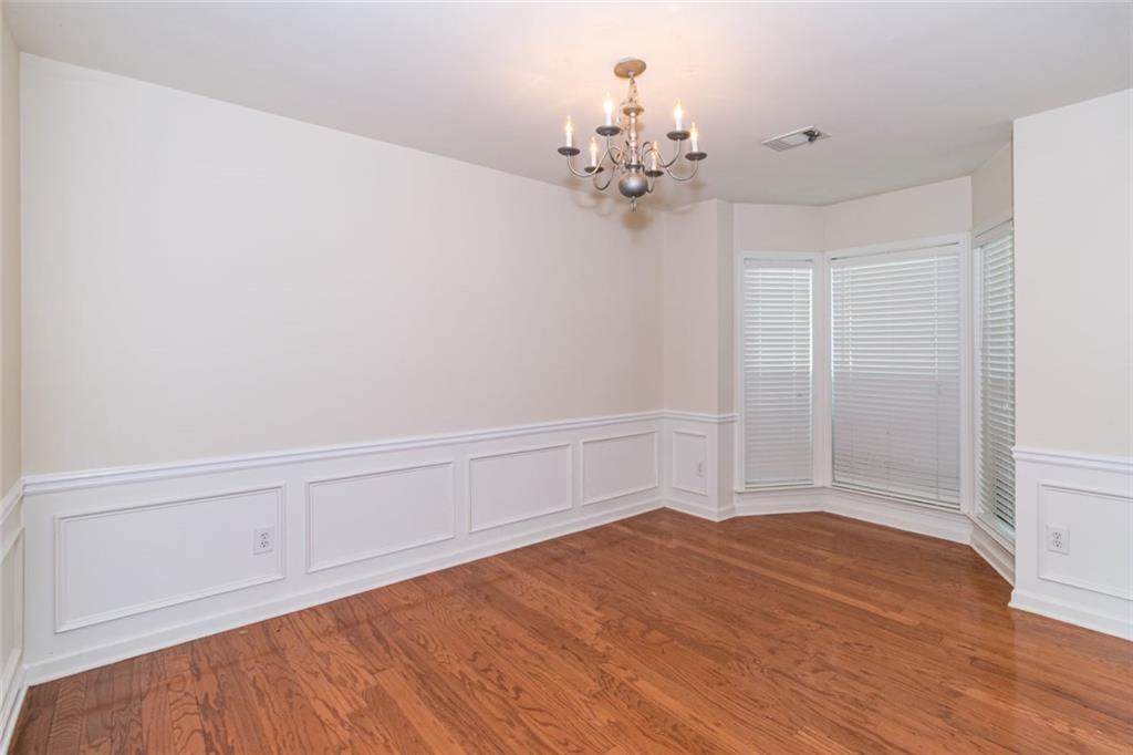 3595 Moor Pointe Drive